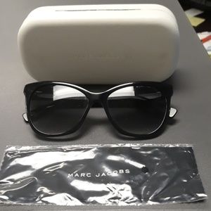 Marc Jacob's sunglasses